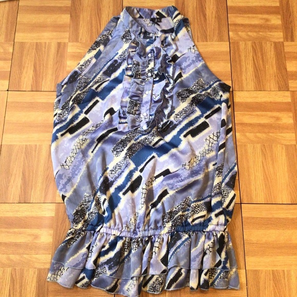 Essentials by Milano Blue Ruffle Sleeveless Top - Picture 4 of 6